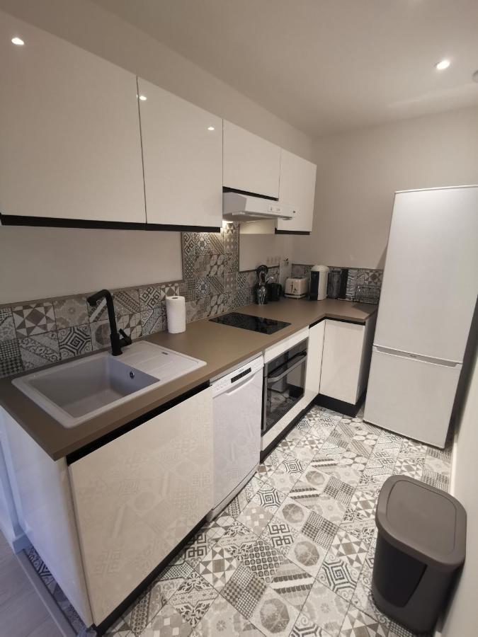 Vieux-nice N Apartment *